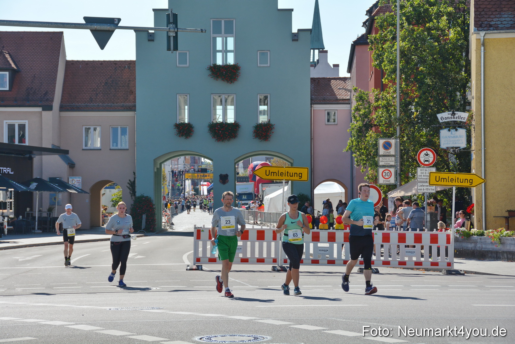 Unterer Markt Stadtlauf Neumarkt 2018 0165